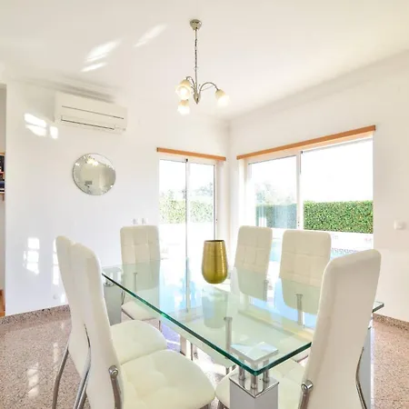 Villa Alfarrobeira By Mtphomes *