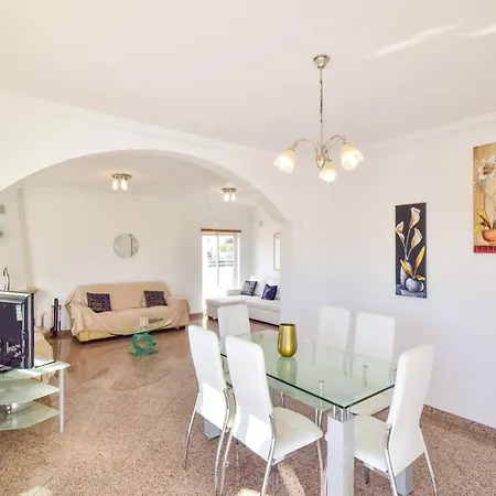 Alfarrobeira By Mtphomes * Albufeira