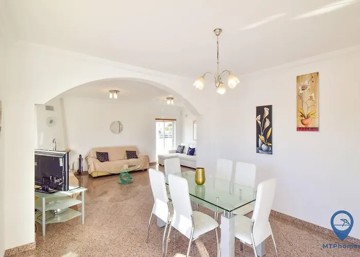 Alfarrobeira By Mtphomes * Albufeira