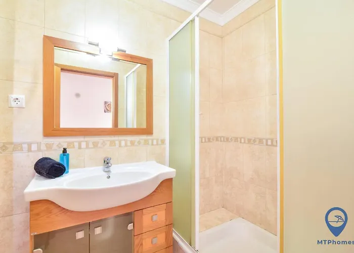 Villa Alfarrobeira By Mtphomes Albufeira